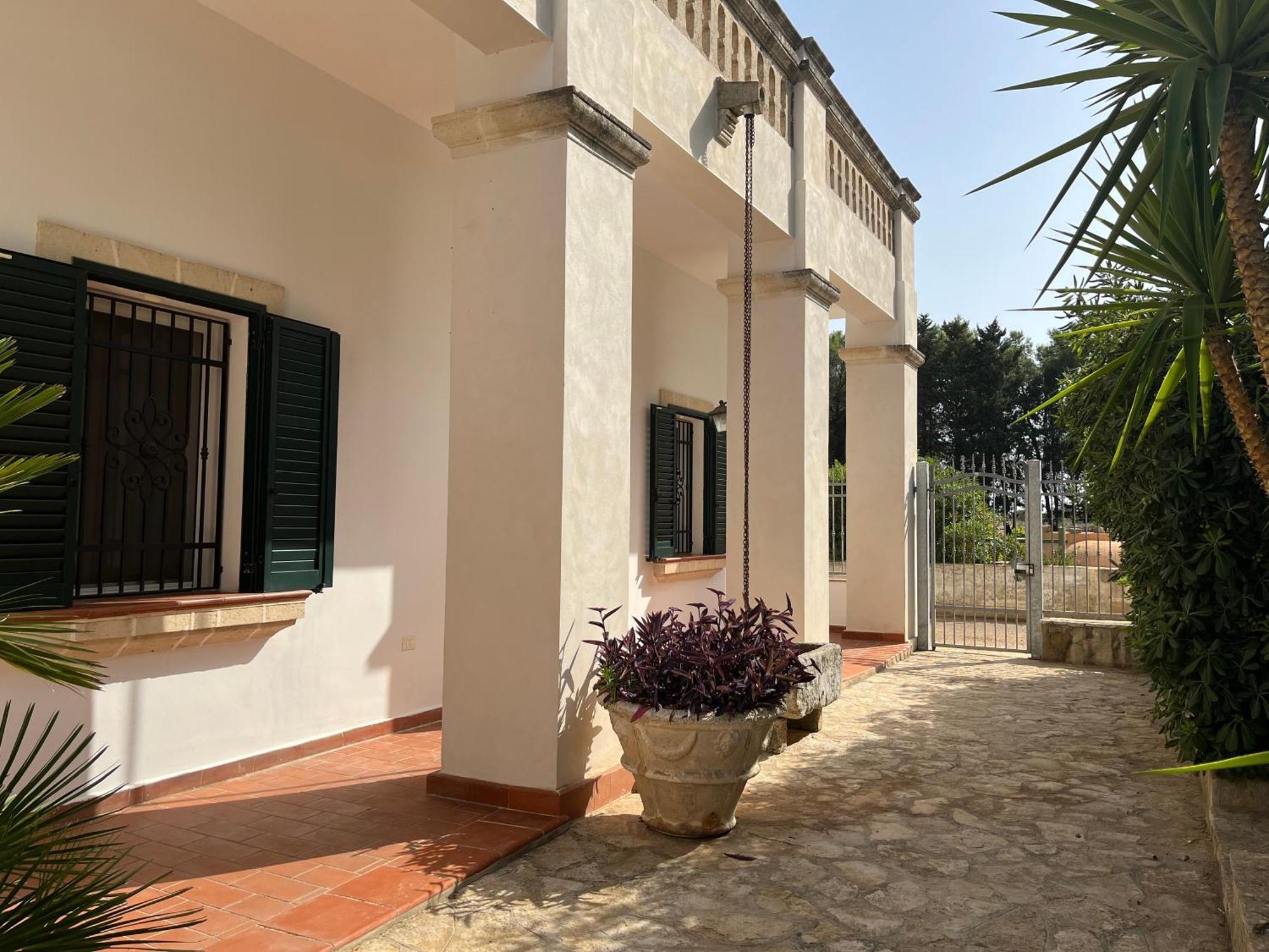 Masseria La Camardia Sava Exteriör bild