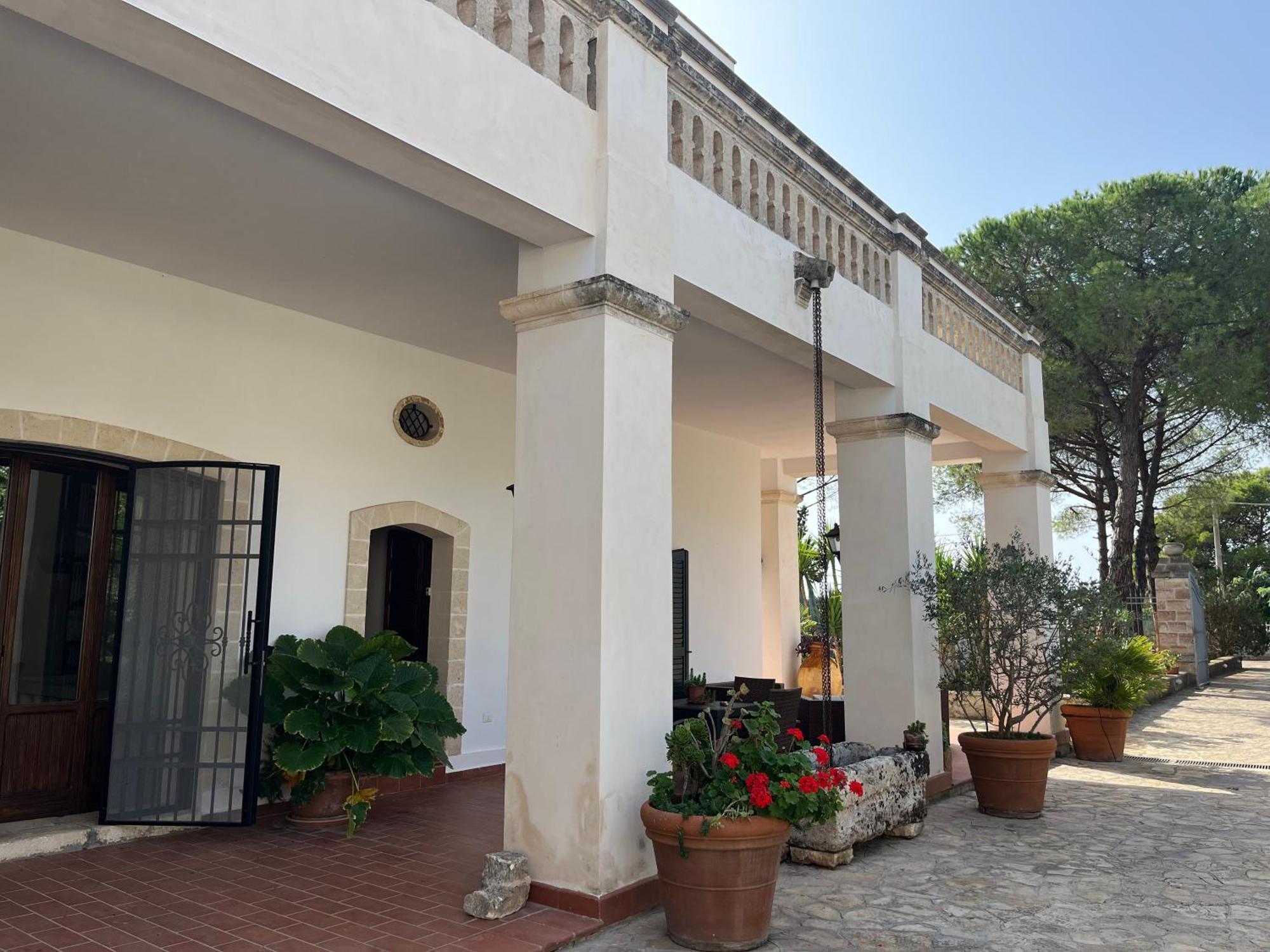 Masseria La Camardia Sava Exteriör bild