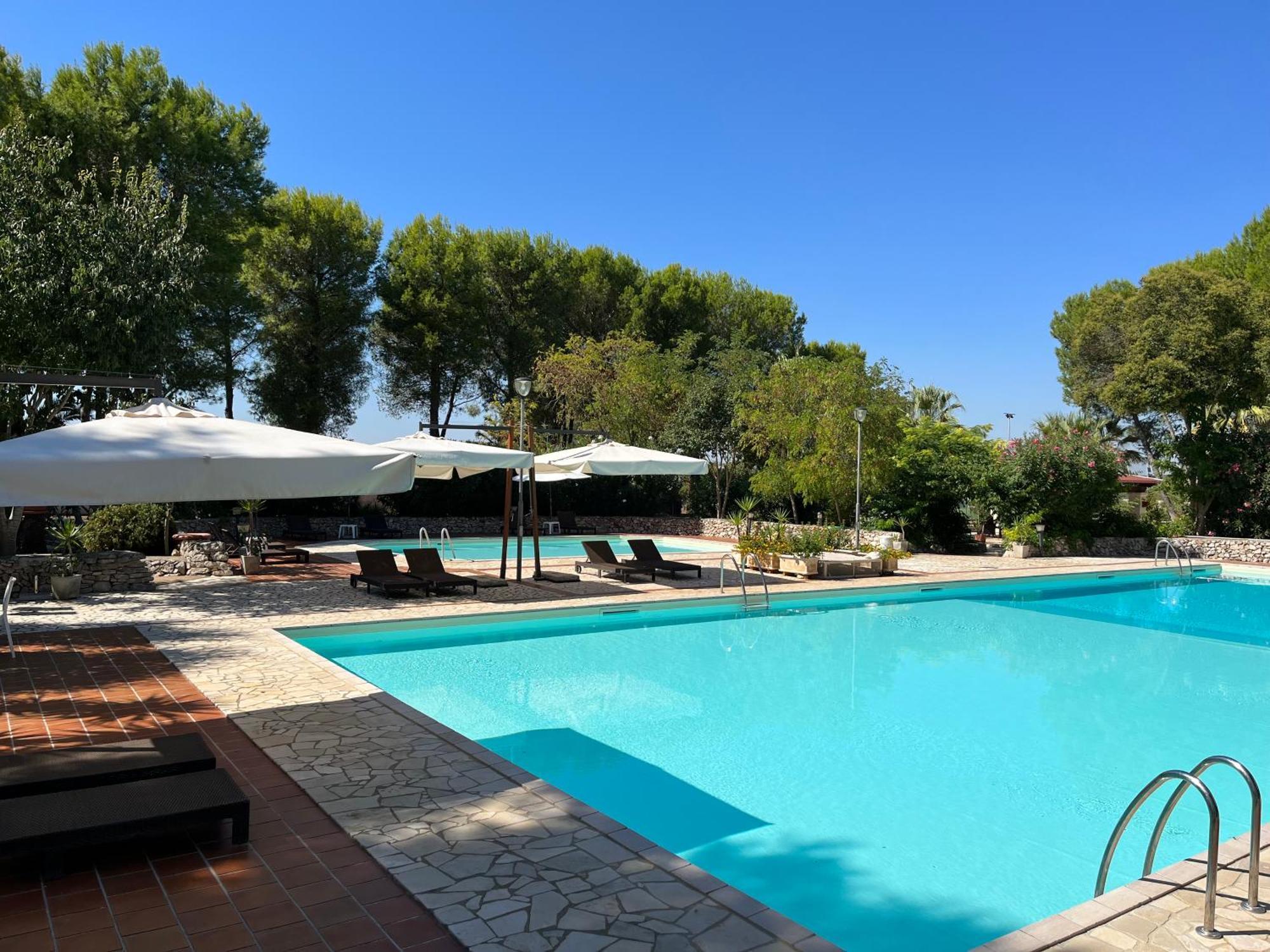 Masseria La Camardia Sava Exteriör bild