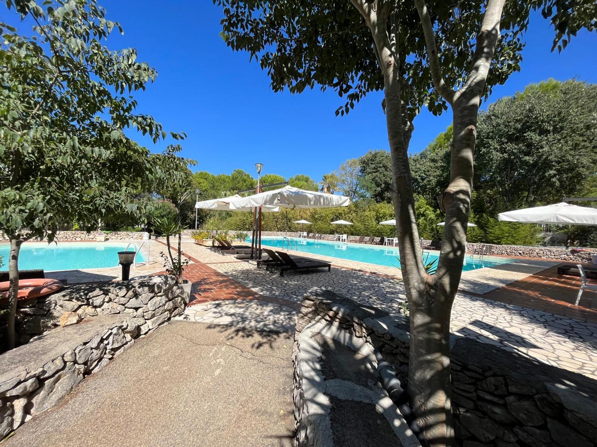 Masseria La Camardia Sava Exteriör bild
