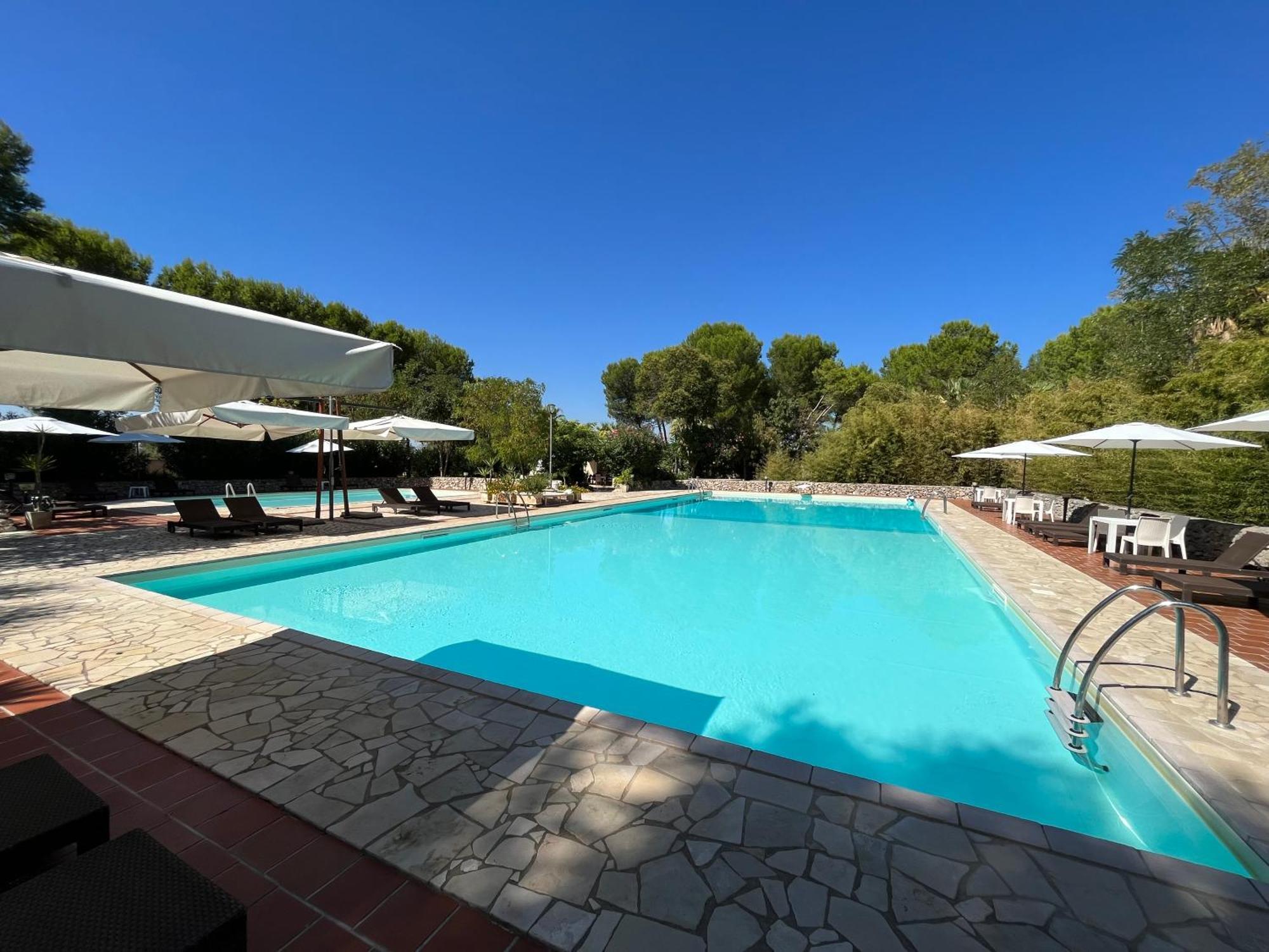 Masseria La Camardia Sava Exteriör bild